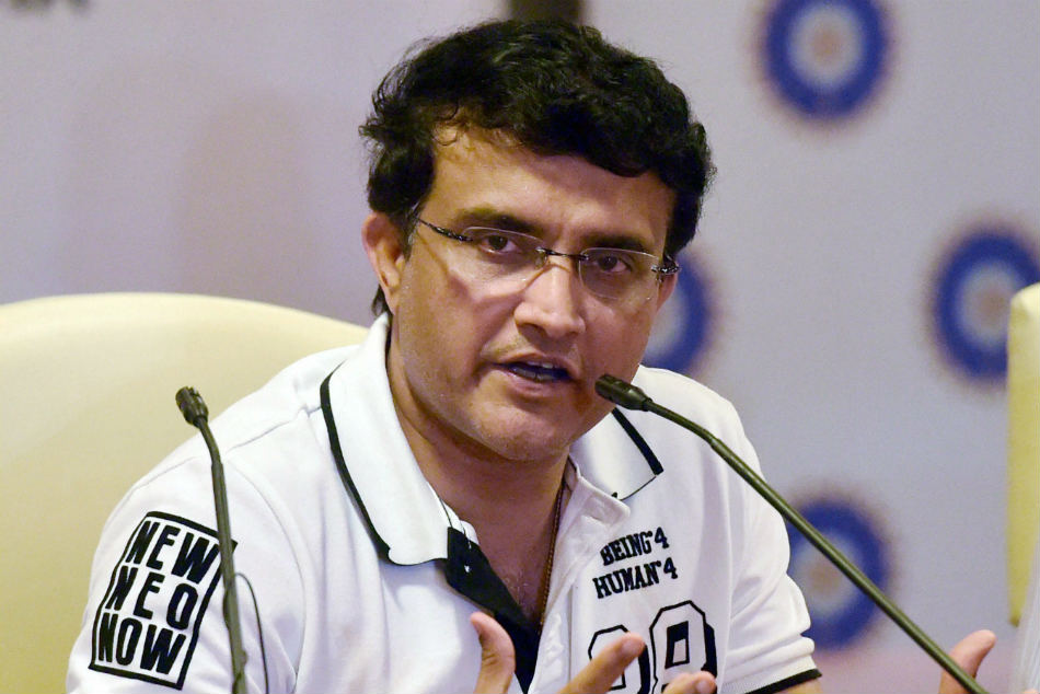 You know champions don't finish quickly: Ganguly on Dhoni