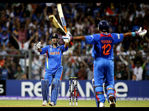 Team India Lift World Cup 2011