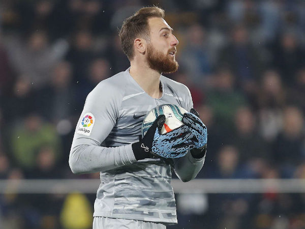 Oblak on song