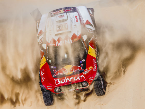 Advantage Sainz