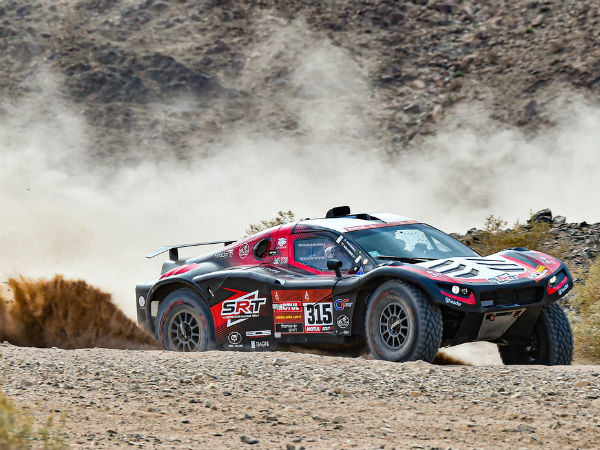 Sainz leads