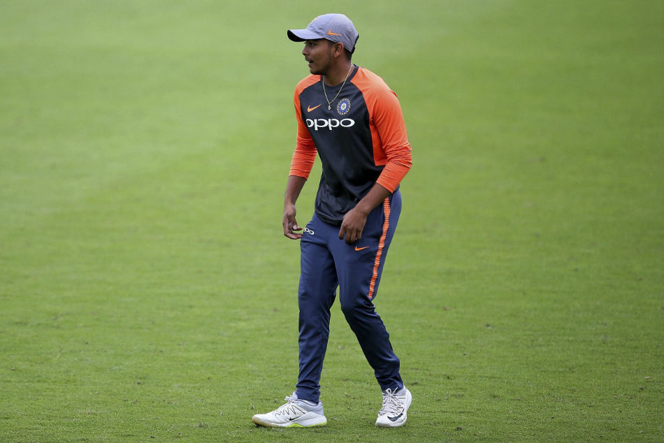 Fit-again Prithvi Shaw 'excited to join teammates' after he leaves for New  Zealand - myKhel