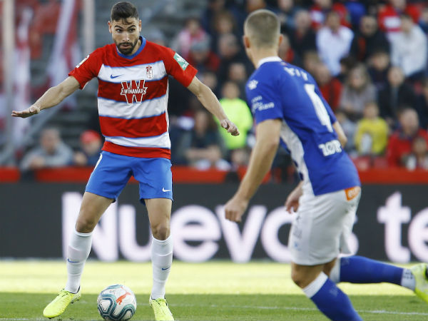 Puertas commits to Granada