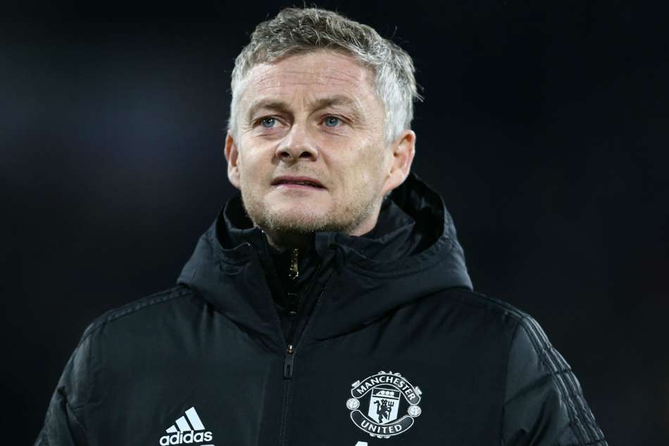 Solskjaer Responds Van Persie Criticism Paul Pogba Nemanja Matic Future