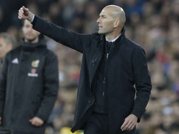 Zidane hurt