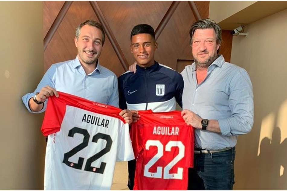 Next Generation Kluiverth Aguilar Man City Deal Beacon Of Hope Peruvian Football