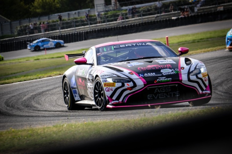 Akhil Rabindra Starts 2020 Season With A Top Ten Finish At Nogaro In French Ffsa Gt Gt4 Championship