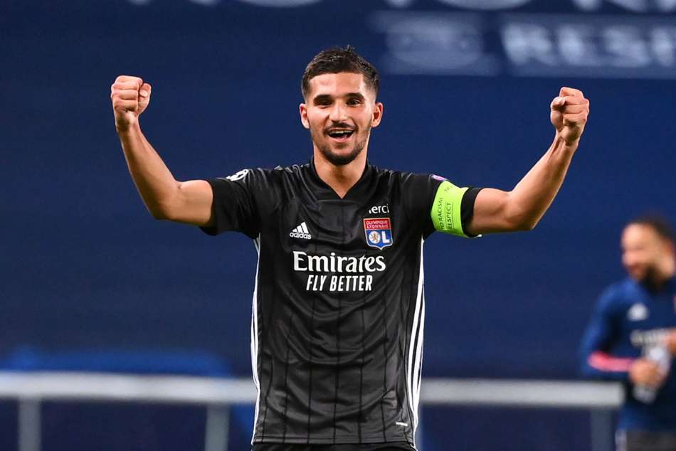 Arsenal Too Far From Aouars Value Says Lyon Chief Aulas