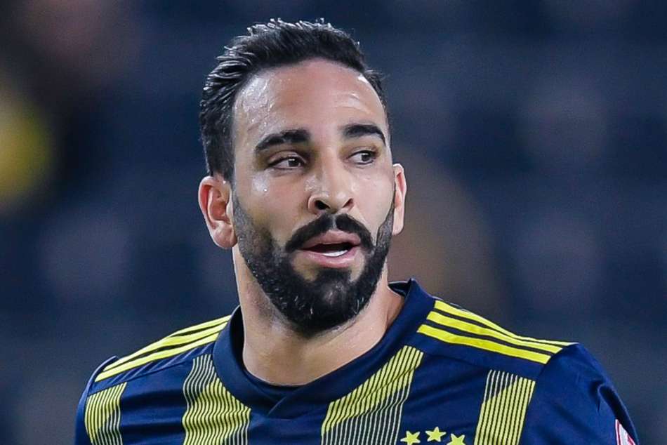 Adil Rami Joins Boavista Two Year Deal