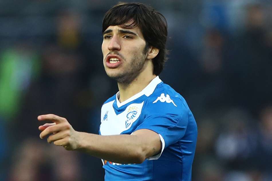 Sandro Tonali Turned Down Barcelona Man Utd Join Milan Massimo Cellino