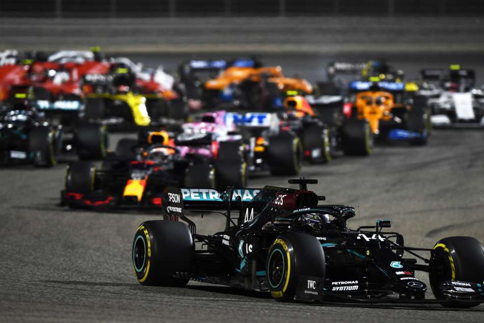 F1 2020 Hamilton Makes It Five In A Row Bahrain Horrific Grosjean Crash