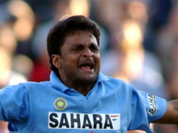 3. J Srinath - 33 wickets