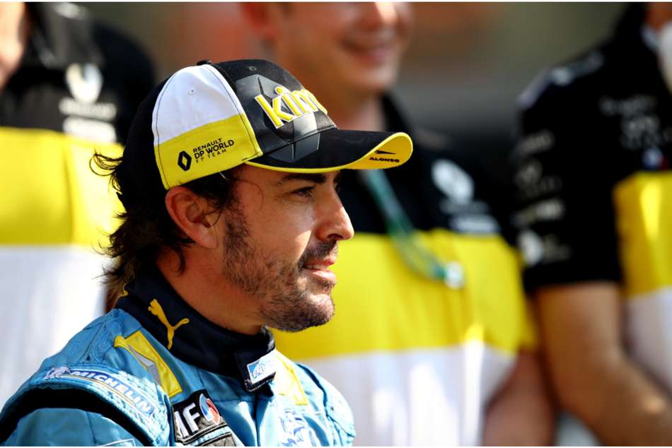 Fernando Alonso Conscious Well Cycling Accident Confirm Alpine F1 Team