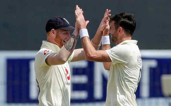 2. Team News - England