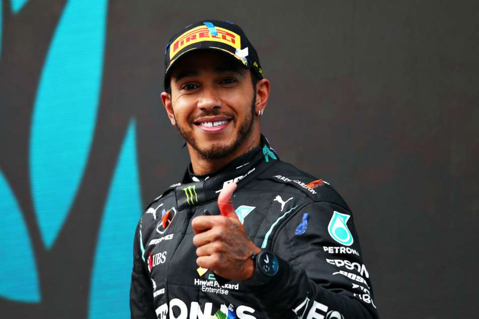 Lewis Hamilton Signs Mercedes Contract 2021 Formula One Season