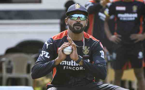 2. Team News - RCB
