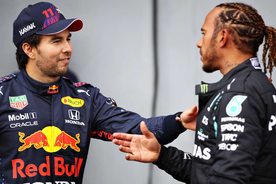 Hamilton Shocked End Red Bull Pole Run Perez Rues Mistake At Last Corner F1 2021