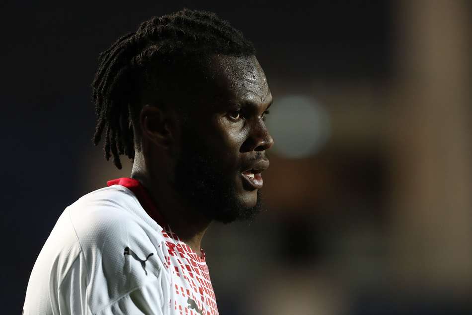 Kessie To Leave Milan Maldini Warns Rossoneri Must Do What Is Sustainable