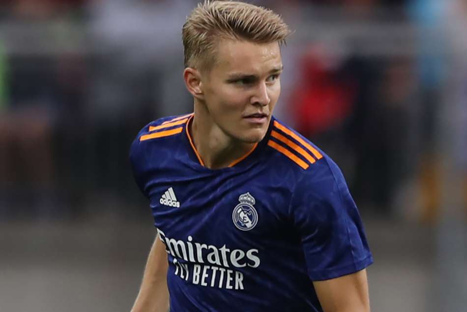 Ancelotti Odegaard Could Still Have Real Madrid Future Amid Arsenal Interest