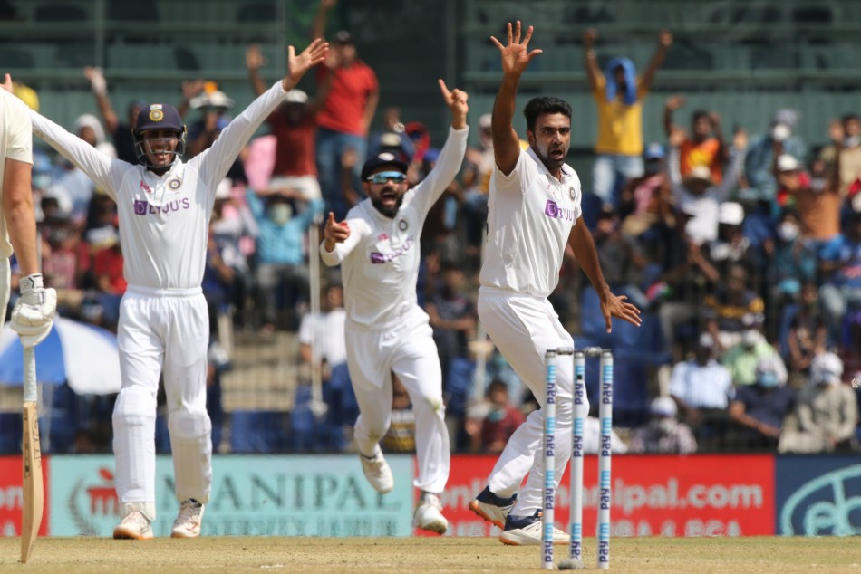 R Ashwin Complained Against India Captain Virat Kohli To The Bcci Reports