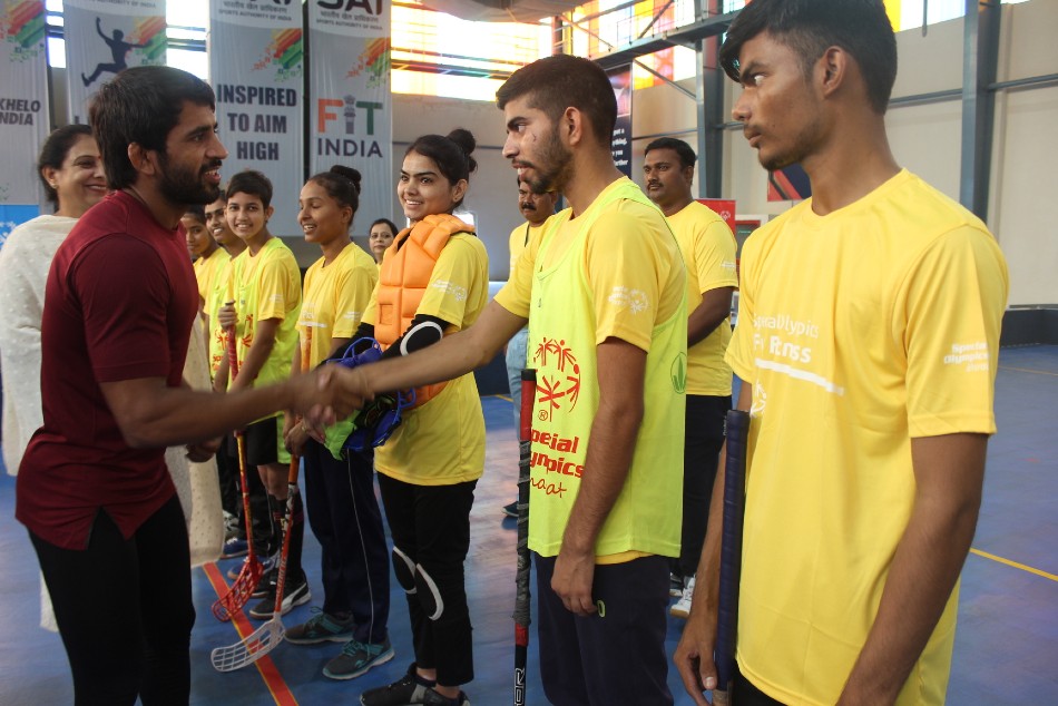 Star Wrestler Bajrang Punia Gets Inspired By Special Olympics Bharat Floorballers