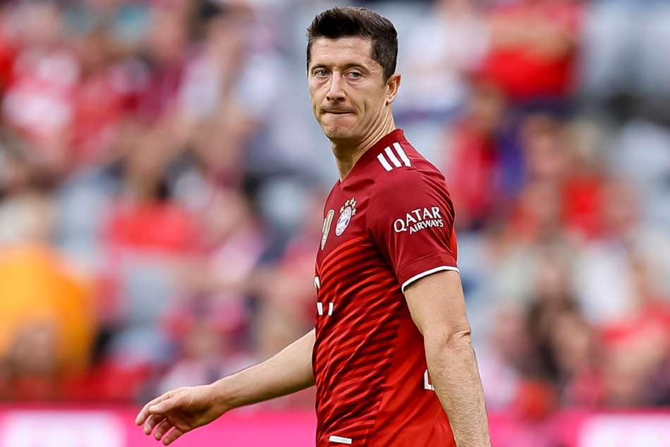 Rumour Has It Real Madrid Lewandowski Bayern Pogba Man Utd Barca Man City Sterling