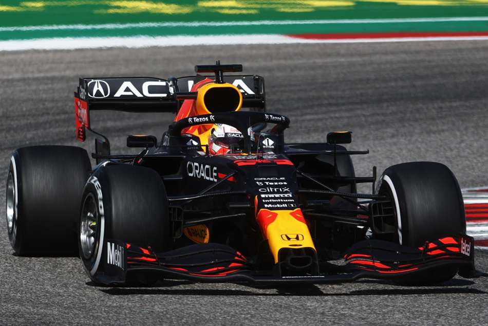 Verstappen holds his nerve in Austin to take 12-point championship lead