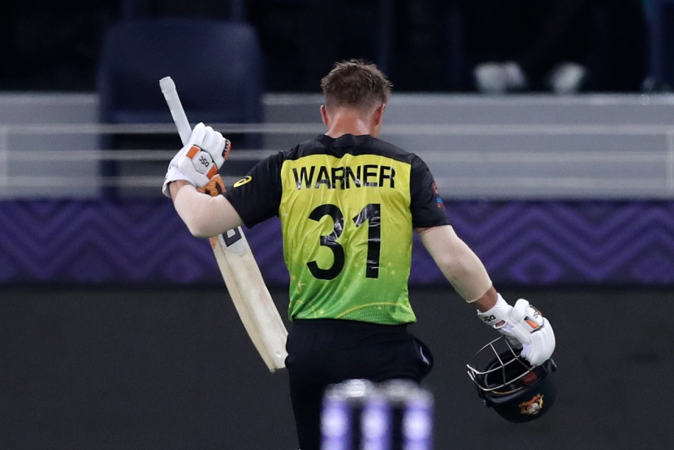 He will be one of sought-after players in IPL 2022 Auction: Sunil Gavaskar applauds David Warner’s performance