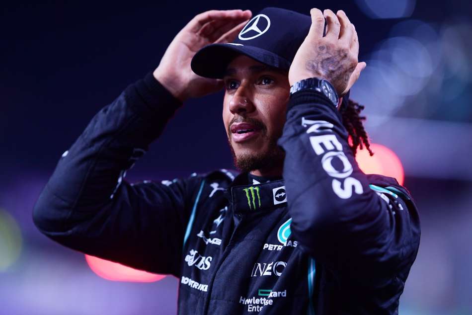 Lewis Hamilton Saudi Arabia Grand Prix F1 Formula One Mercedes Red Bull Verstappen
