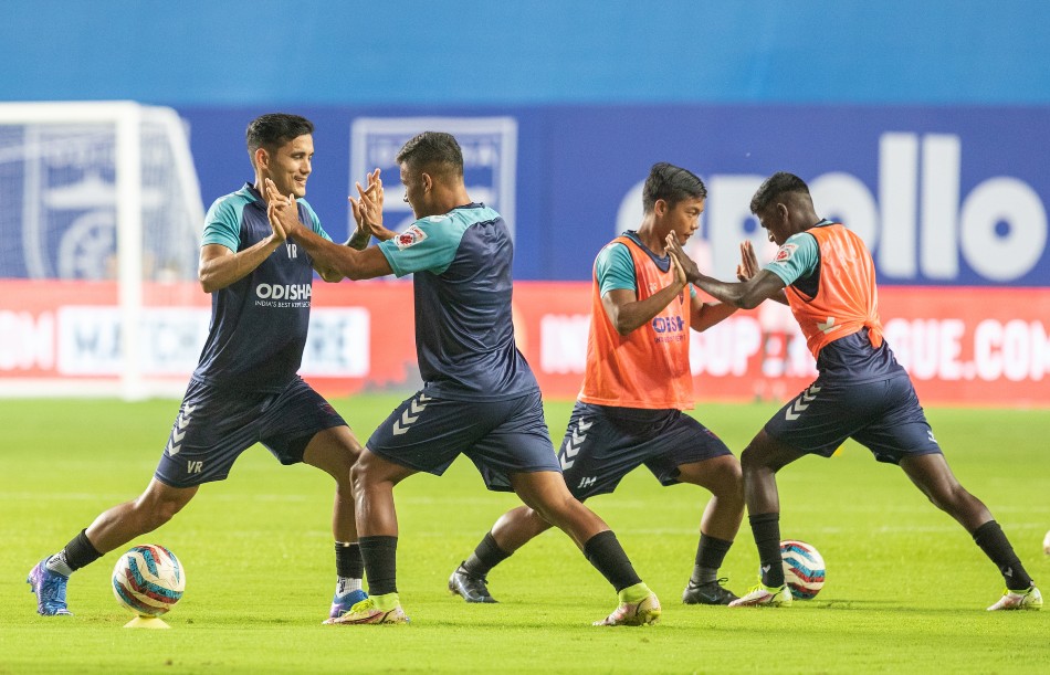 ISL 2021-22, OFC vs NEUFC Preview: Middle table movements hinge on crucial NorthEast, Odisha tie