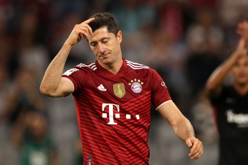 Rumour Has It Lewandowski Bayern Real Madrid Vlahovic Fiorentina Juventus Man Utd Haaland Dortmund