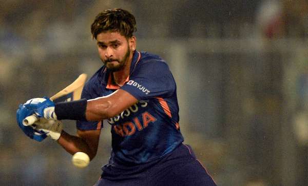 8. Shreyas Iyer — Kolkata Knigtht Riders