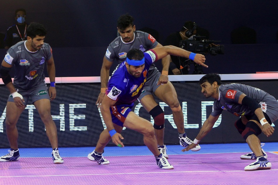 Pro Kabaddi League 2021 22 Vikash Kandola Shines As Haryana Steelers Beat Dabang Delhi Kc