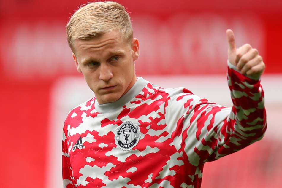 Manchester United Donny Van De Beek Borussia Dortmund Newcastle Transfer Rumours
