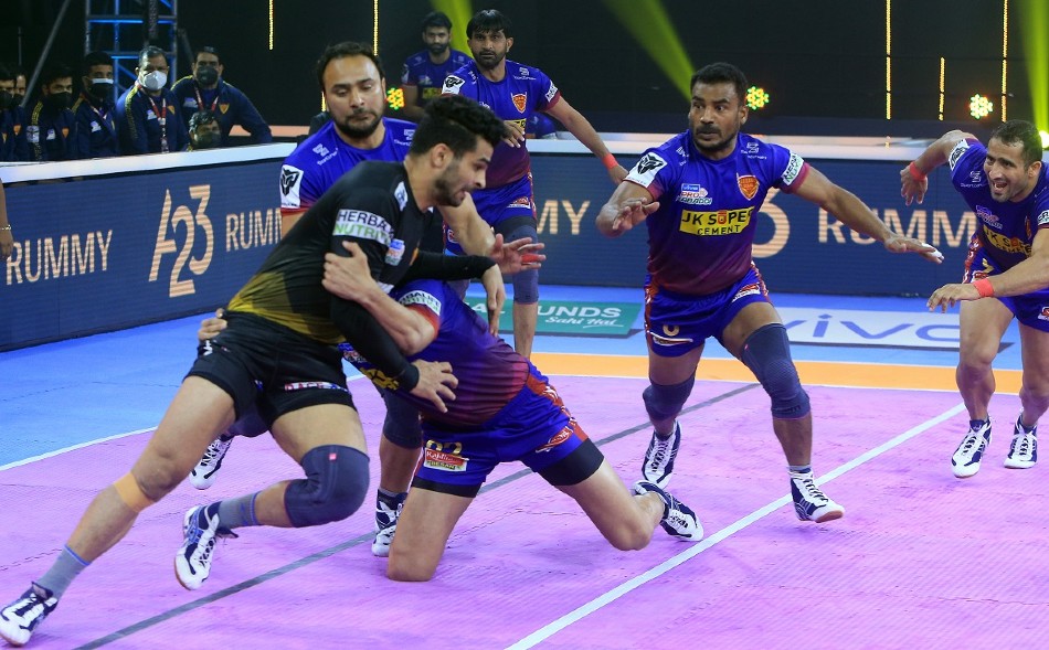 Pkl 2021 22 Dabang Delhi Kc Warm Up For Semifinal With Thrashing Of Telugu Titans