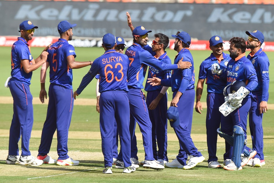 India vs West Indies 1st ODI, Innings Report: Hosts bowl out Windies for 176 - myKhel
