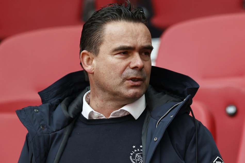 Marc Overmars Leaves Eredivise Ajax Inappropriate Messages Colleagues