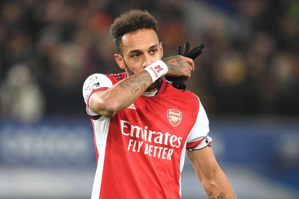 Pierre Emerick Aubameyang Leaves Arsenal Barcelona Move Looms