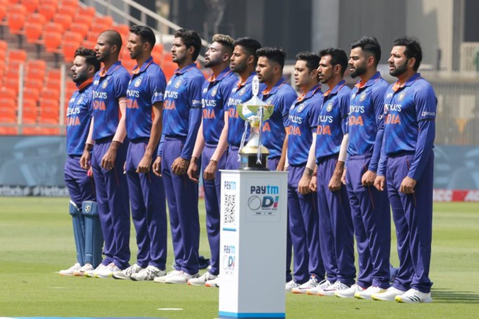India vs West Indies: Team India wears black armbands as a mark of respect to Lata Mangeshkar - myKhel