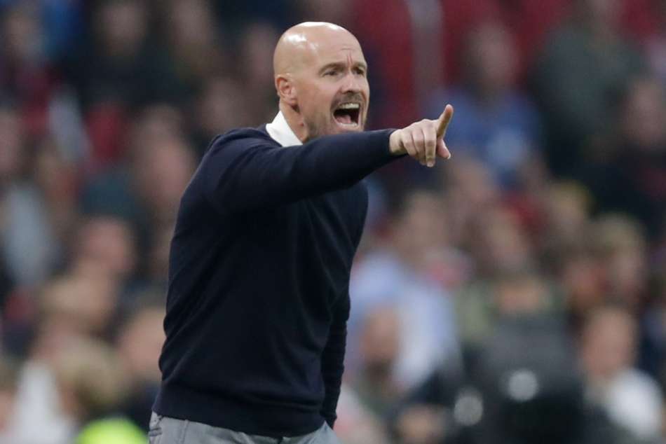 Rumour Has It Man Utd Contact Ten Hag Inter Ready Let Sanchez Leave