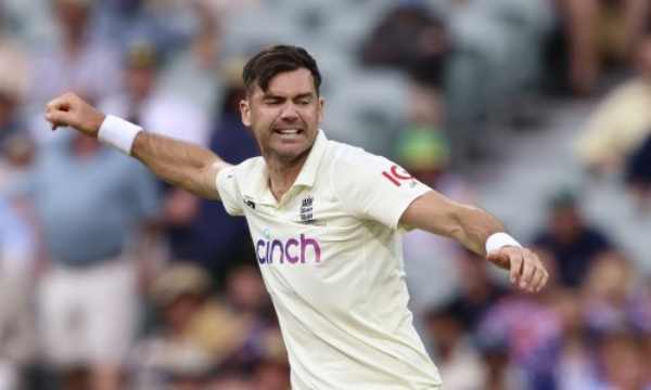6 James Anderson