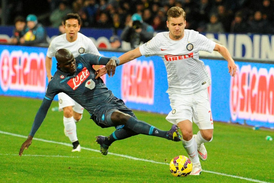 Manchester United Transfer News Defenders Red Devils Could Target As Jurrien Timber Alternatives