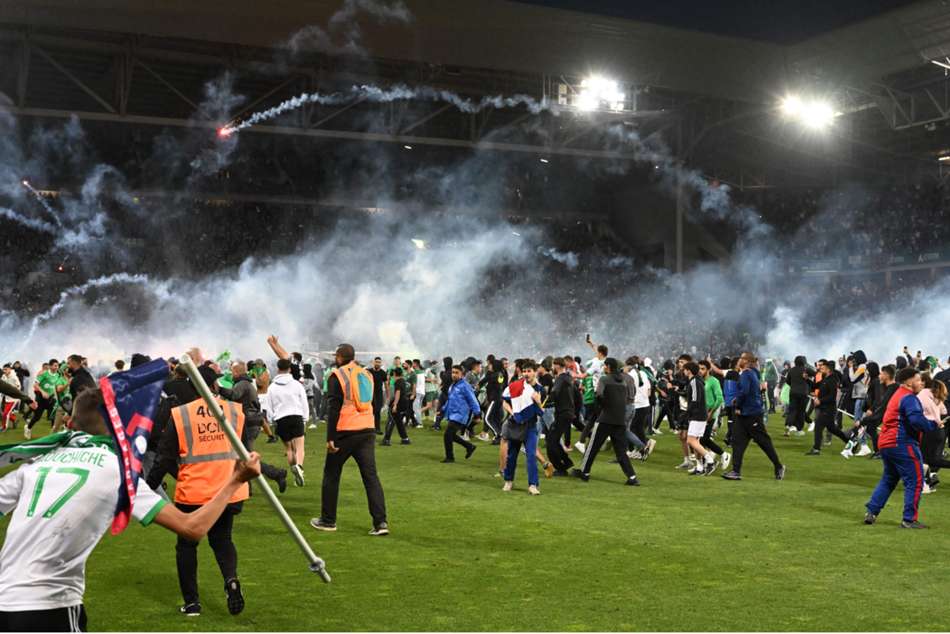 Saint Etienne Three Point Deduction Four Game Stadium Ban Crowd Trouble