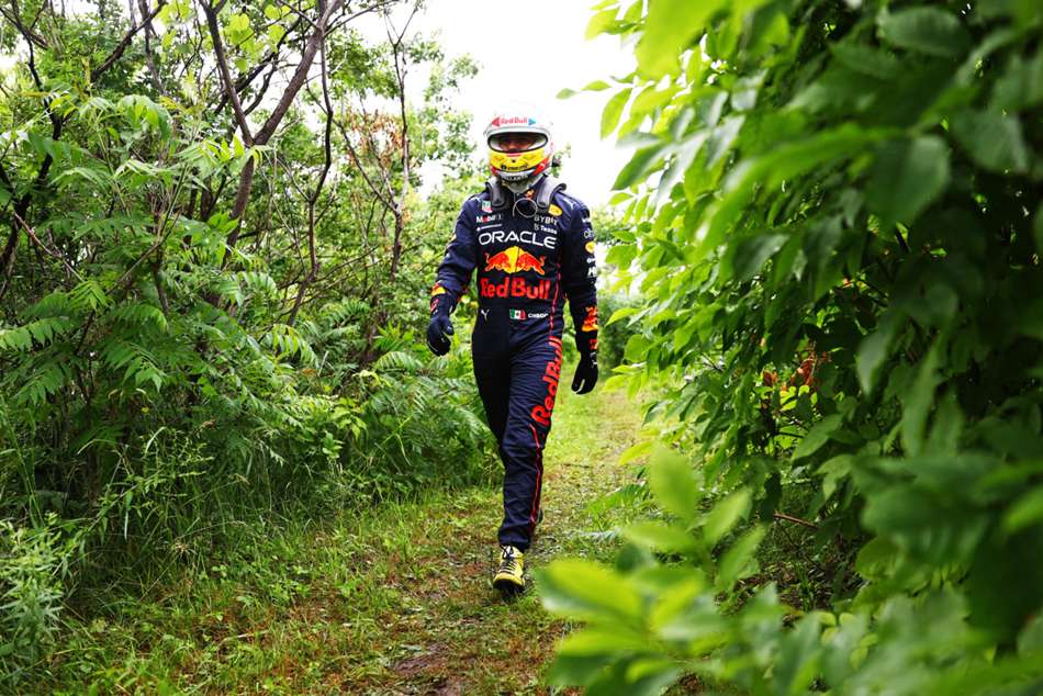 Perez: Qualifying crash in Canada his ‘mistake’ that let Red Bull down