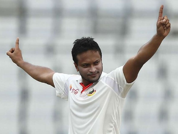 Shakib catches up with Jadeja