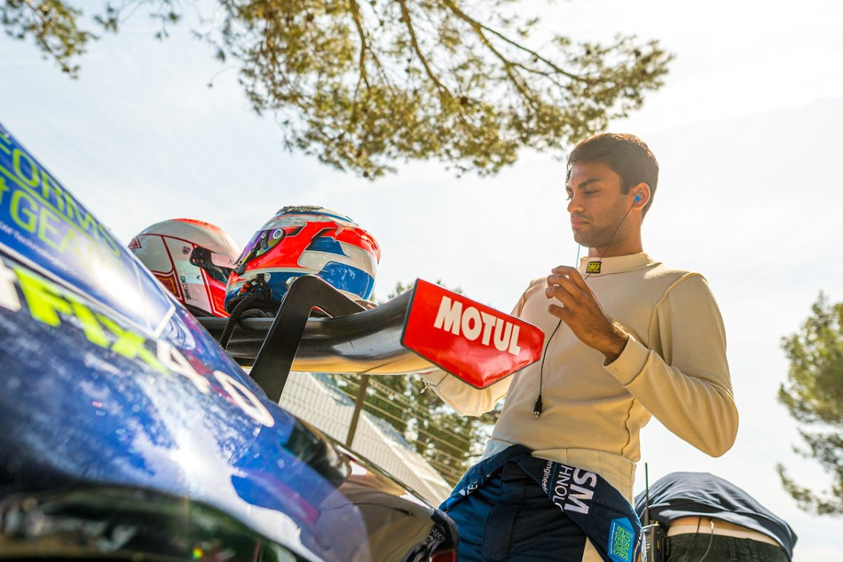 Akhil Rabindra Ends Round 3 Of The European Gt4 Series With A P4 P6 Finish At Misano World Circuit