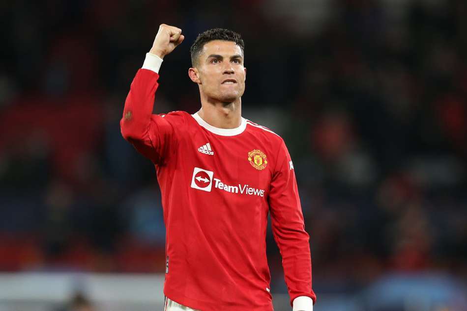 Cristiano Ronaldo Travelling Back To England To Hold Talks With Manchester United