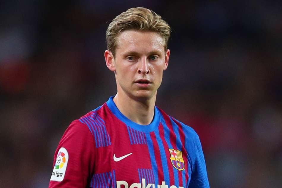 Rumour Has It Barcelona Inform De Jong Of Man Utd Move