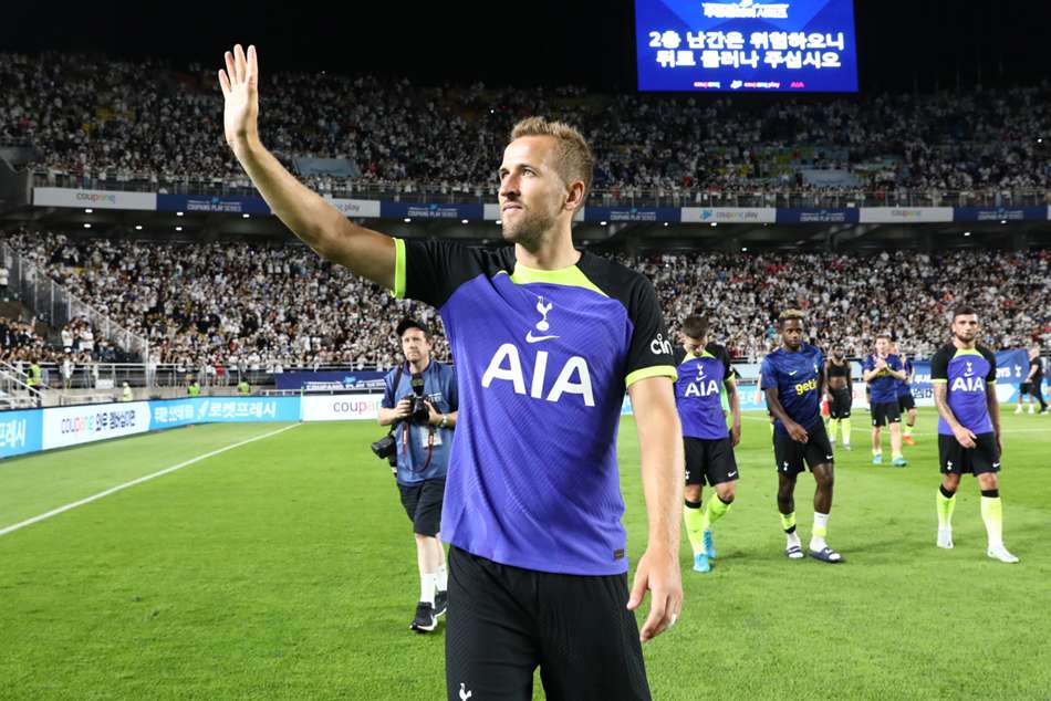 Rumour Has It Bayern Munich Call Tottenham About Harry Kanes Availability