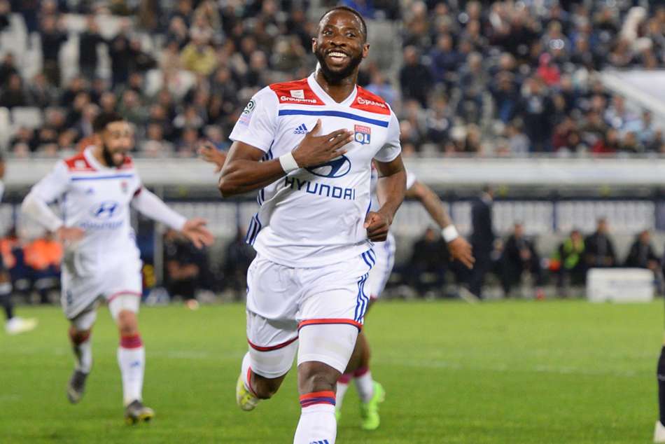 Manchester United To Approach For Lyon Forward Moussa Dembele Good Option For The Red Devils